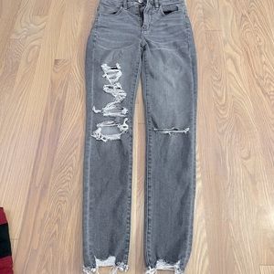 AEO grey ripped jeggings